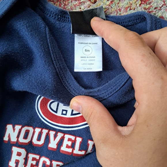 NHL Official Canadiens Onesie - 3-6 Months "Nouvelle Recrue" Onesie - Picture 5 of 5